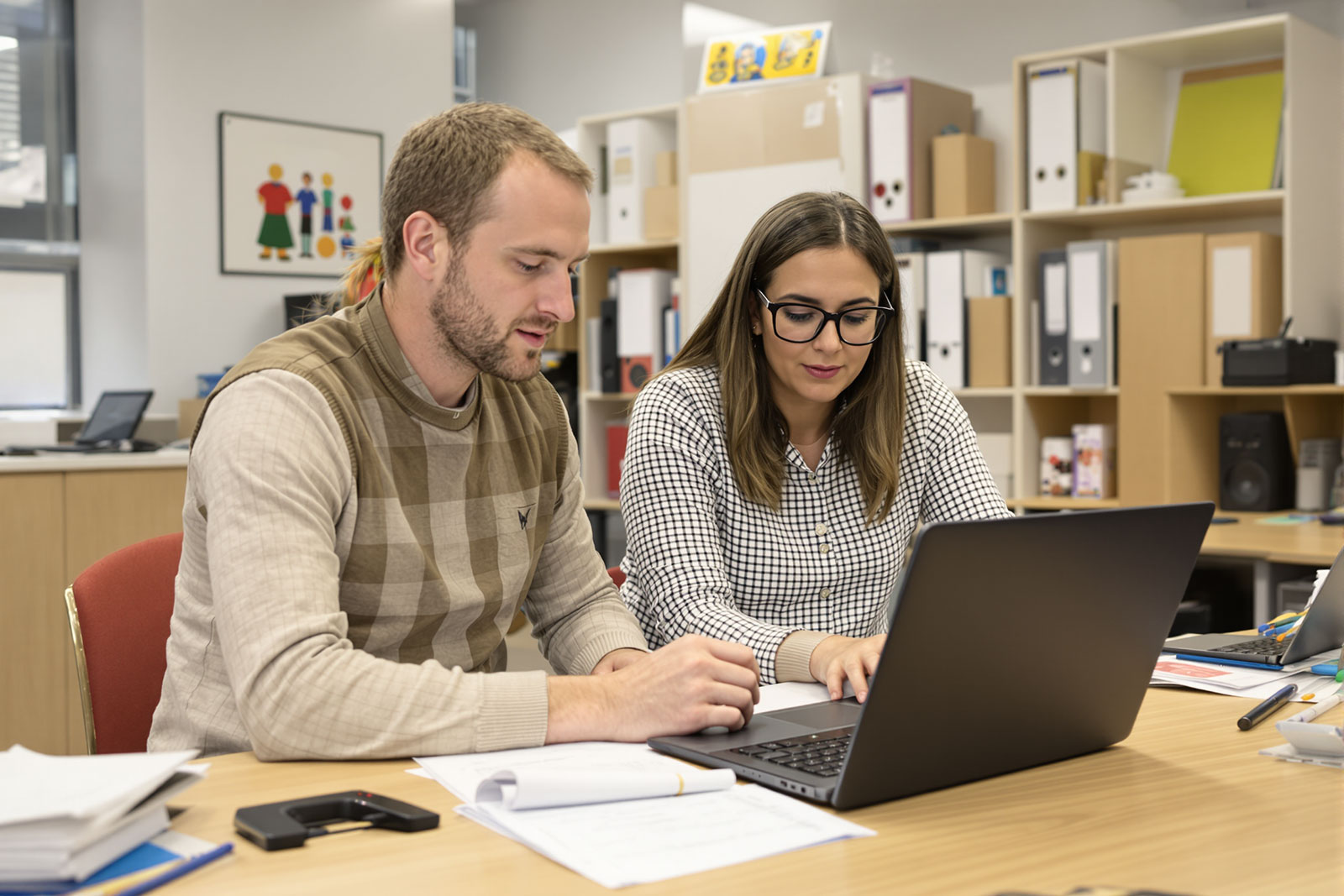 Digitalpakt & Schulhomepage: So beantragen Sie Fördermittel